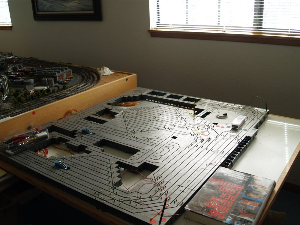 Need Help To See Who Made This Model Railroader Magazine Model
