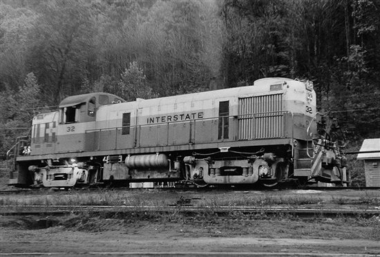 Intersate Alco RS-3 No. 32. Photo by Ron Flanary
